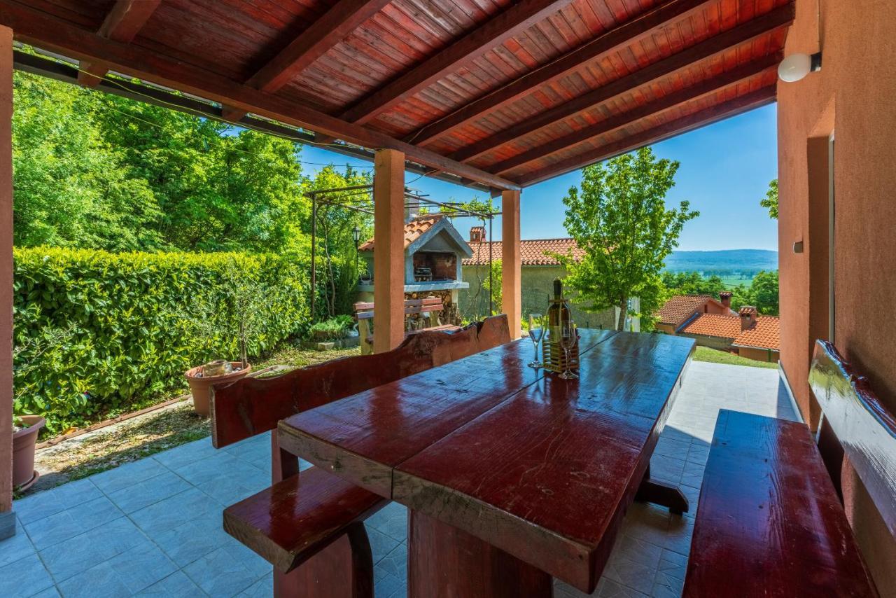 House Nado Villa Pulgarija Cepic Exterior photo